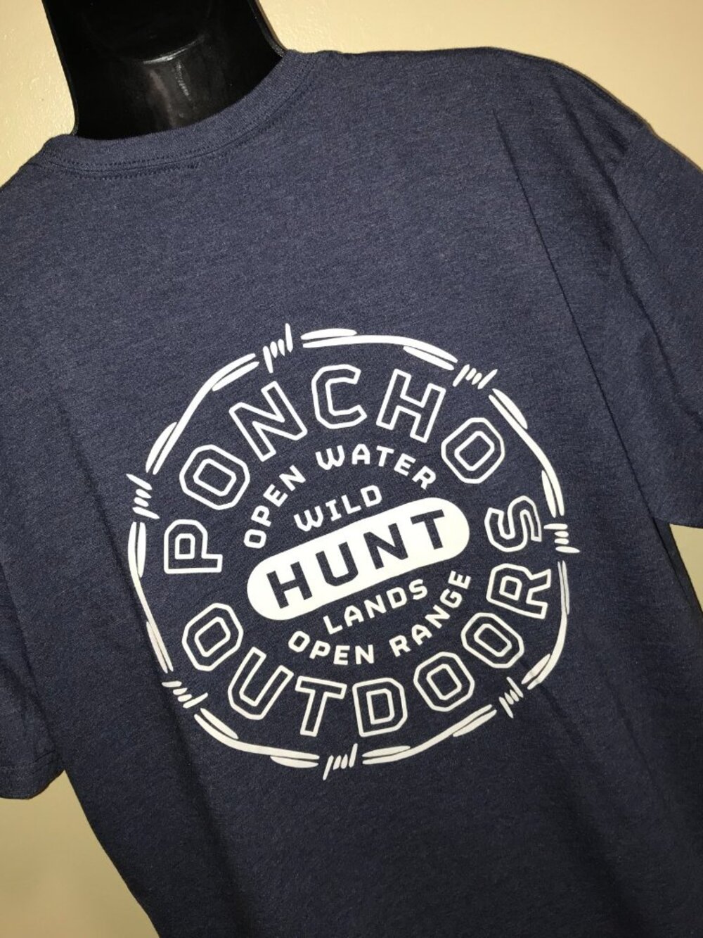 Men's Poncho Outdoors Hunt Short Sleeve T-shirt- Size: XL - Picture 12 of 12